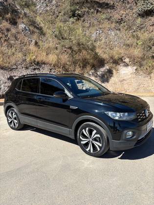 VOLKSWAGEN T-CROSS 1.0 200 TSI TOTAL FLEX COMFORTLINE AUTOMÁTICO VOLKSWAGEN T-CROSS 1.0 200 TSI TOTAL FLEX COMFORTLINE AUTOMÁTICO